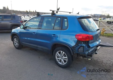 2017 Volkswagen Tiguan 2.0T/2.0T S z USA, uszkodzony, nr VIN WVGAV7AX5HK051743